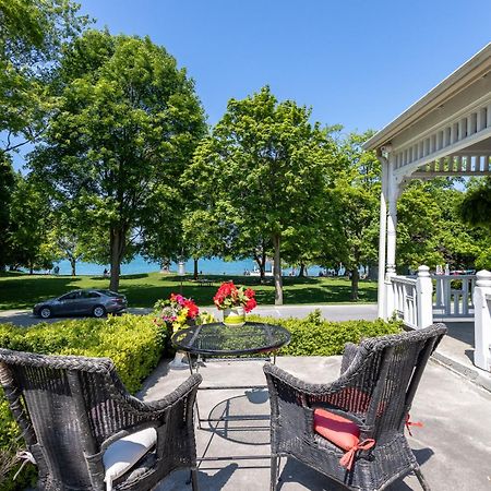 The Old Bank House Hotel Niagara-on-the-Lake Екстериор снимка