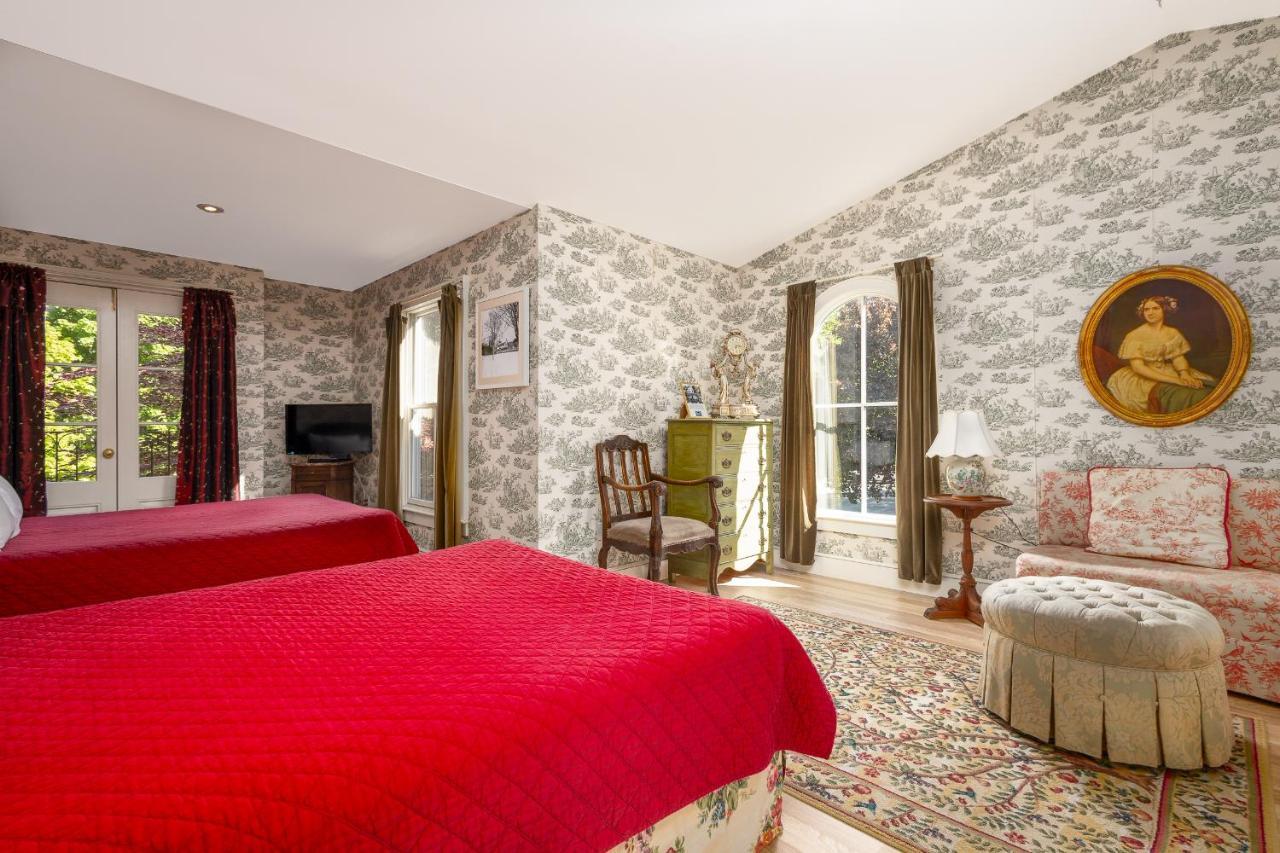 The Old Bank House Hotel Niagara-on-the-Lake Екстериор снимка